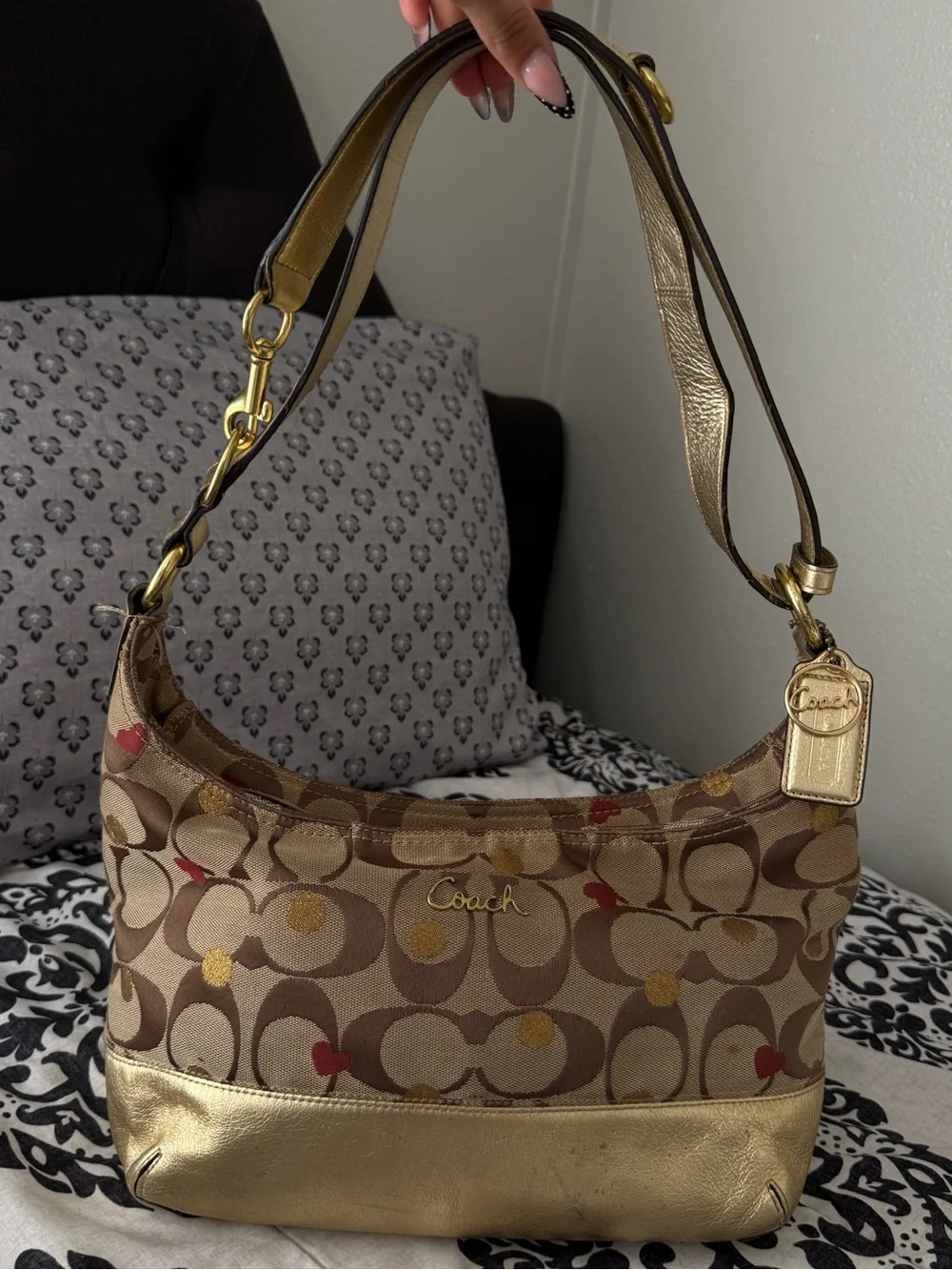 Rare Vintage Coach Heritage Signature Hearts Hobo Bag F18884 ❤️💛